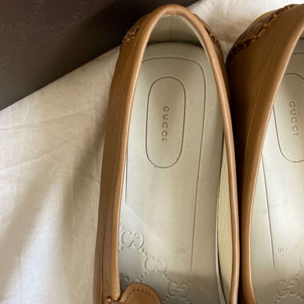 Gucci Tan Leather Horsebit Loafers for Women - Picture 5 of 13